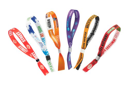 braccialetti in tessuto